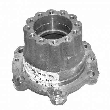 CUBO RODA DIANTEIRO VW 7100/8140/8150/8120/9150 1994/ 6FUROS